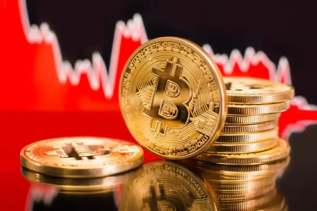 Long-Term Bitcoin Holders Accumulate, Signaling Potential Bottom